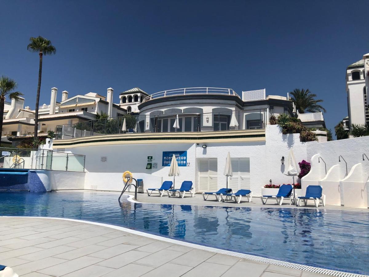 Dominion Beach House Estepona Exterior photo